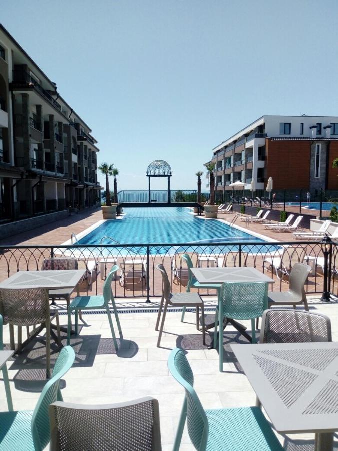 Burgas Beach Resort 2 Apartments Esterno foto