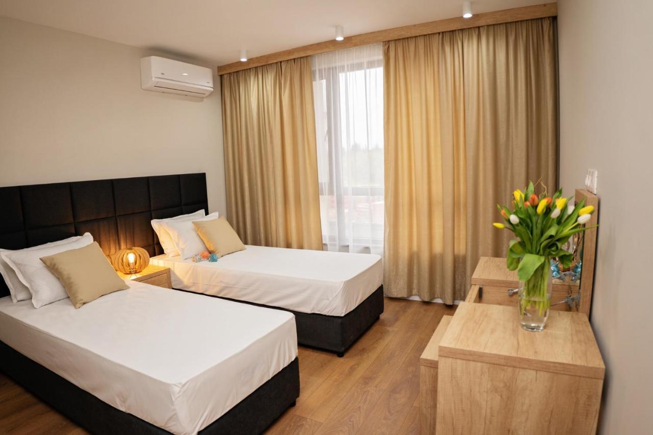 Burgas Beach Resort 2 Apartments Esterno foto
